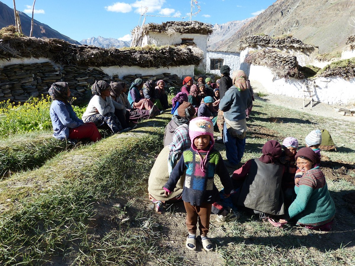 sking-village-Zanskar-Ladakh-India