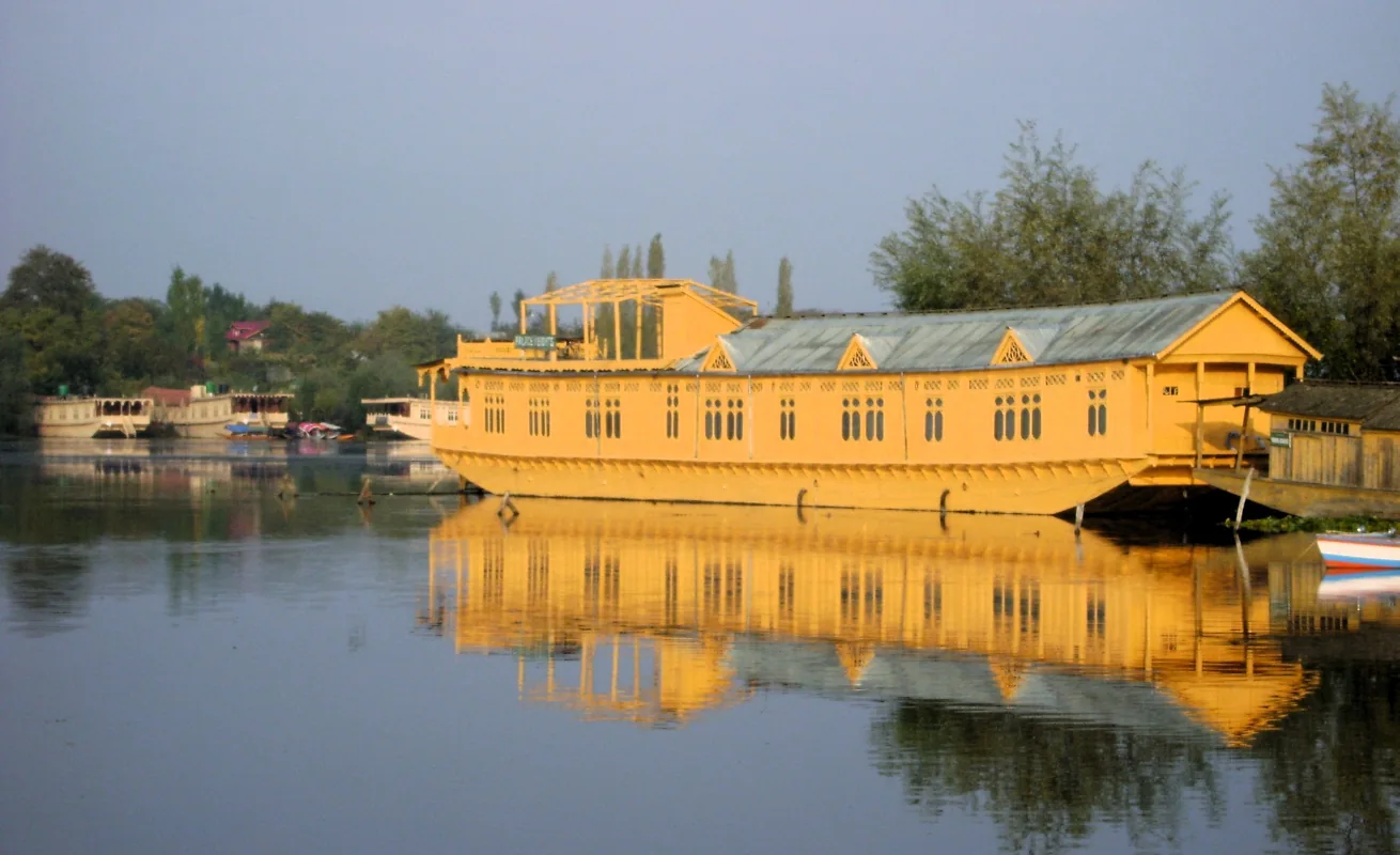 Kashmir-Houseboat