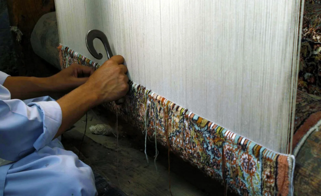 carpet-weaving, Srinagar