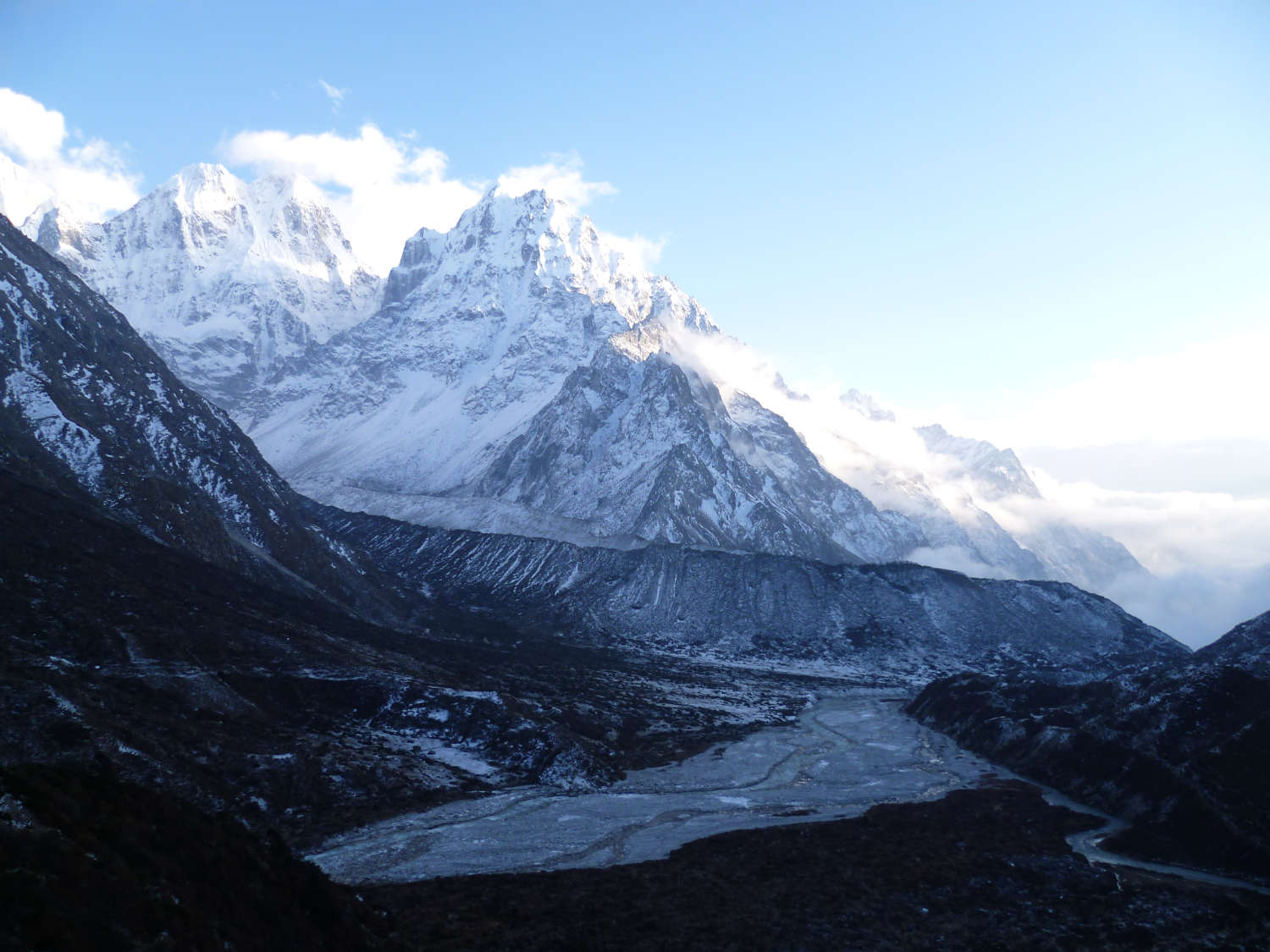 kangchenjunga-27-early-morning-view-from-kambachen